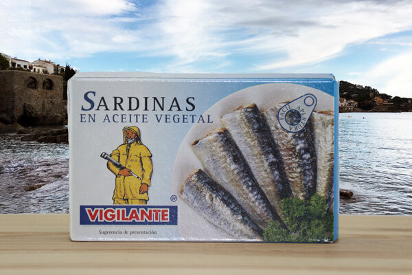 Sardinas en aceite de olivia - Sardinen in Olivenöl